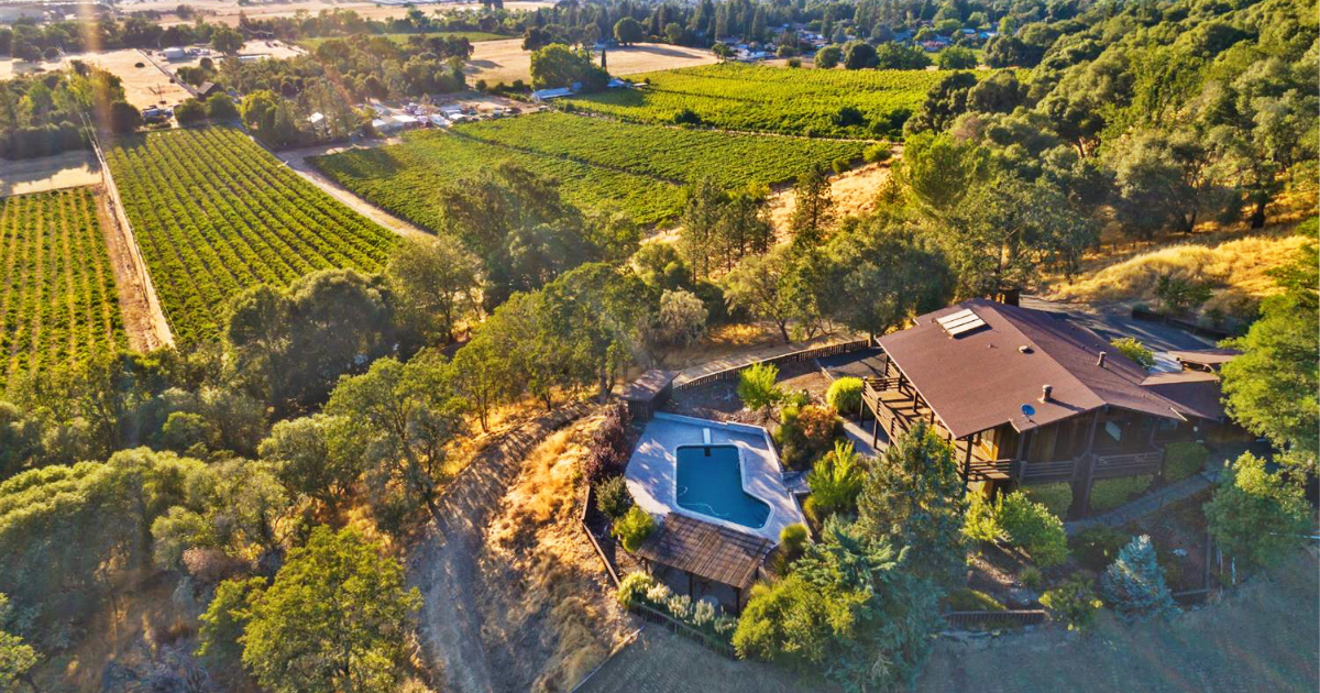 2801 Redemeyer Rd Ukiah CA 95482 FOR SALE
